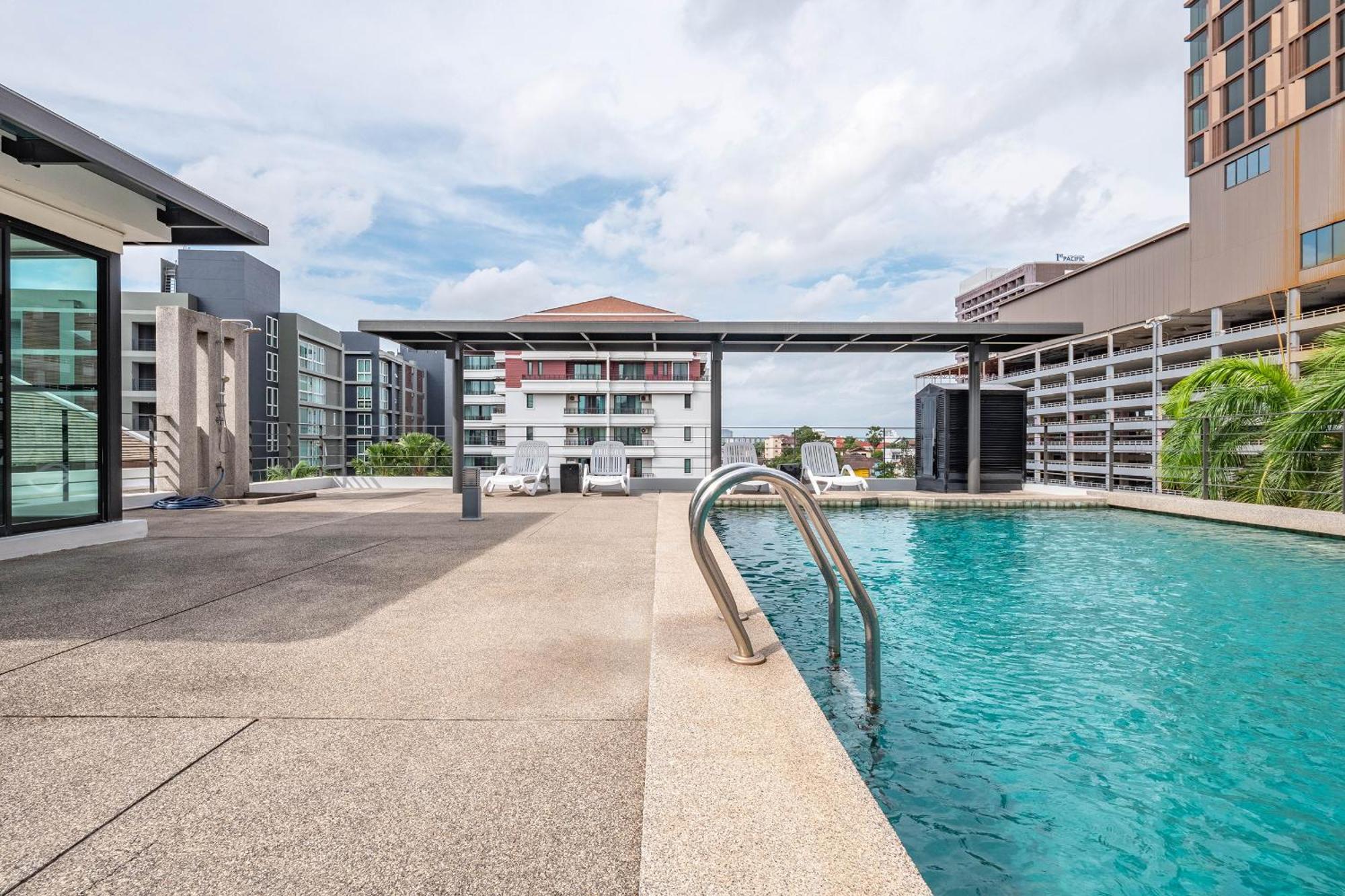 Luxe Residence Pattaya Exteriör bild